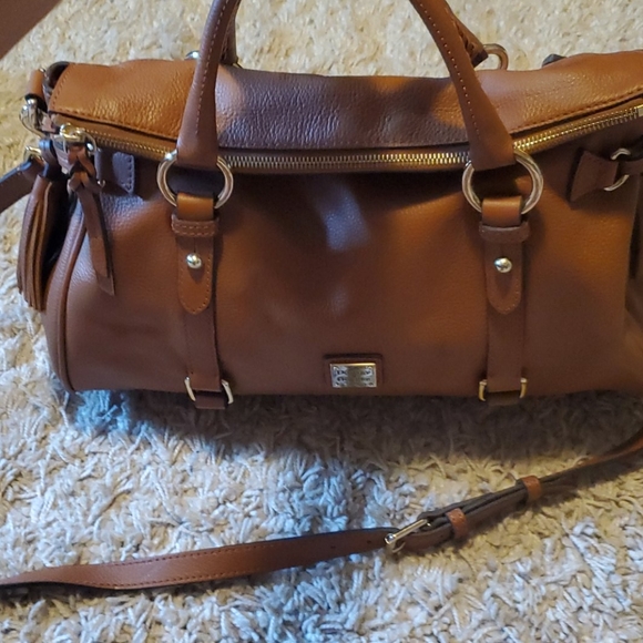 Dooney and bourke satchel - Picture 4 of 11